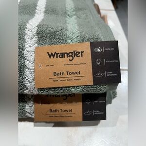 Wrangler Sage Green Bath Towel